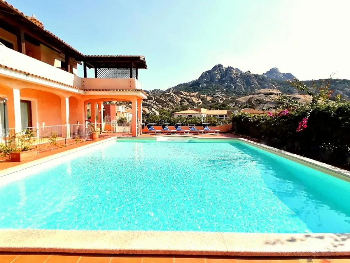 Porto Cervo Sunshine Villa